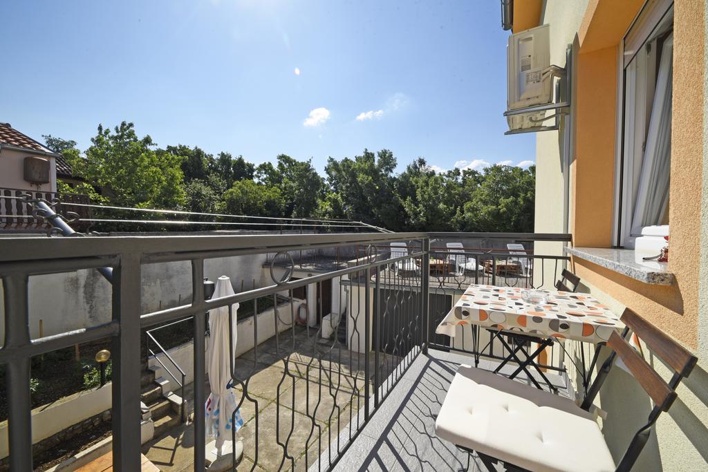 Apartments Rudy Jadranovo Exterior foto